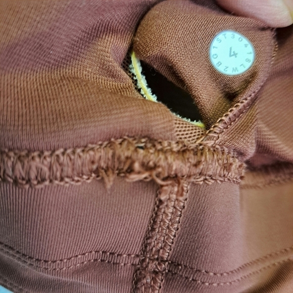 Lululemon X Soul Cycle Ride & Reflect Sports Bra - Picture 6 of 7